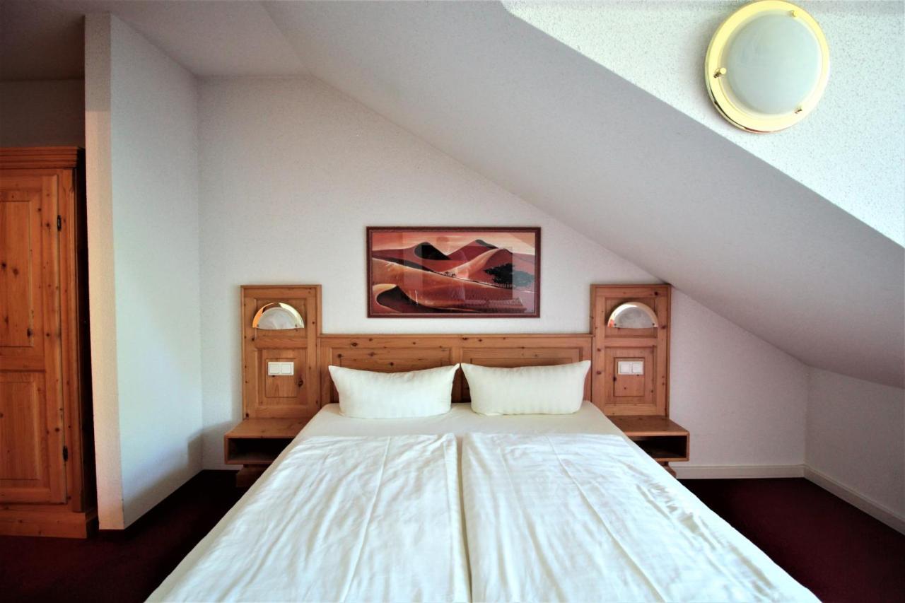 Ruhiges Doppelzimmer im Hotel Ahornhof Lindberg Exterior foto
